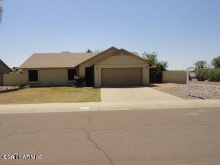 8845 W Golden Ln., Peoria, AZ 85345