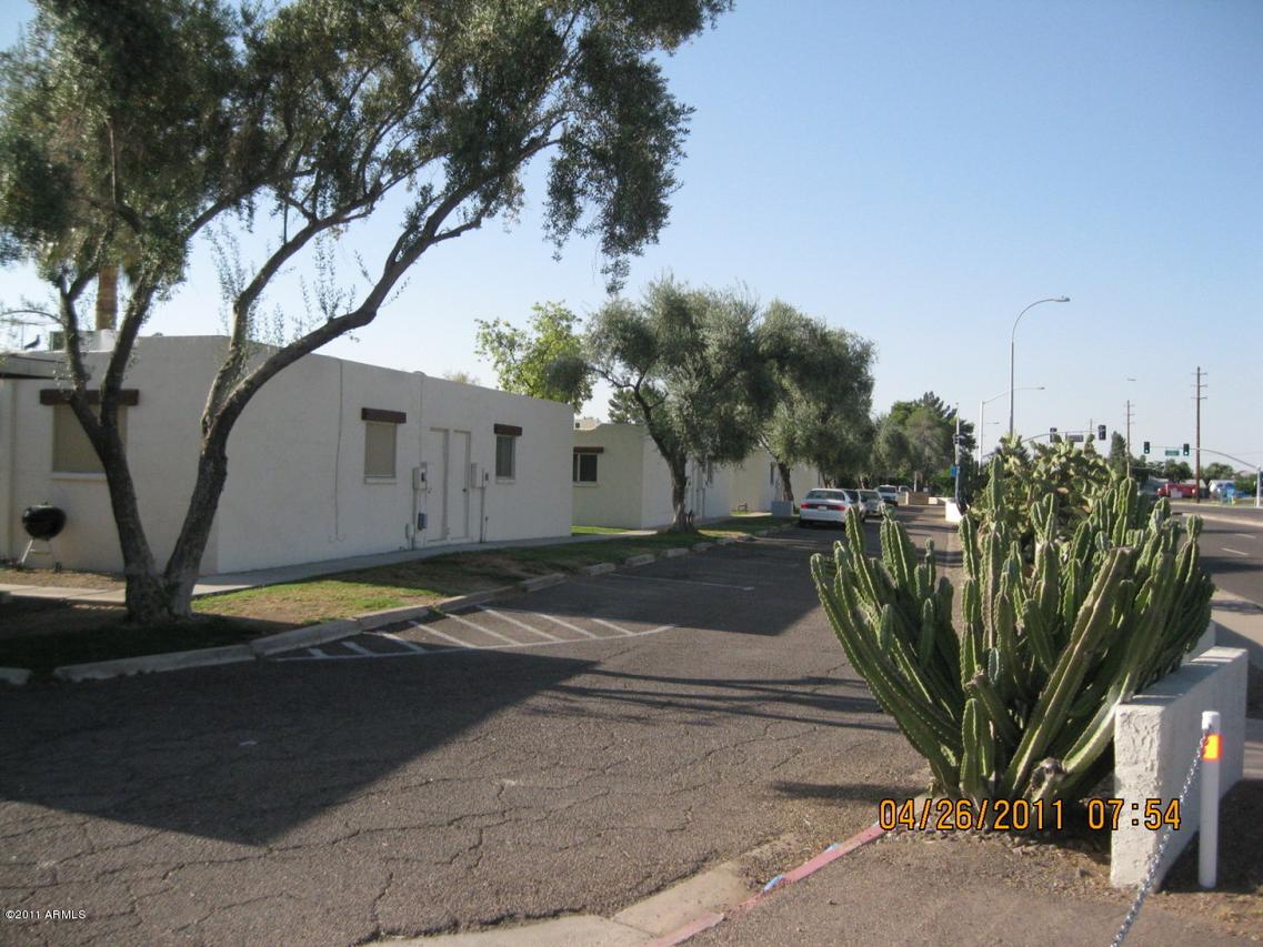 8040 E Oak St., Scottsdale, AZ 85257