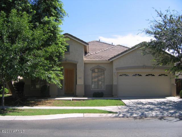2447 E Fremont Rd., Phoenix, AZ 85042