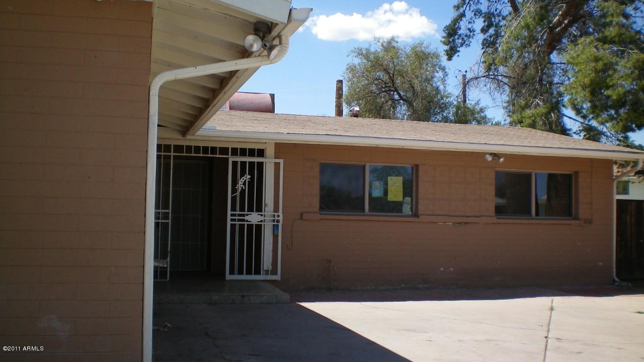 6414 N 46th Ave., Glendale, AZ 85301