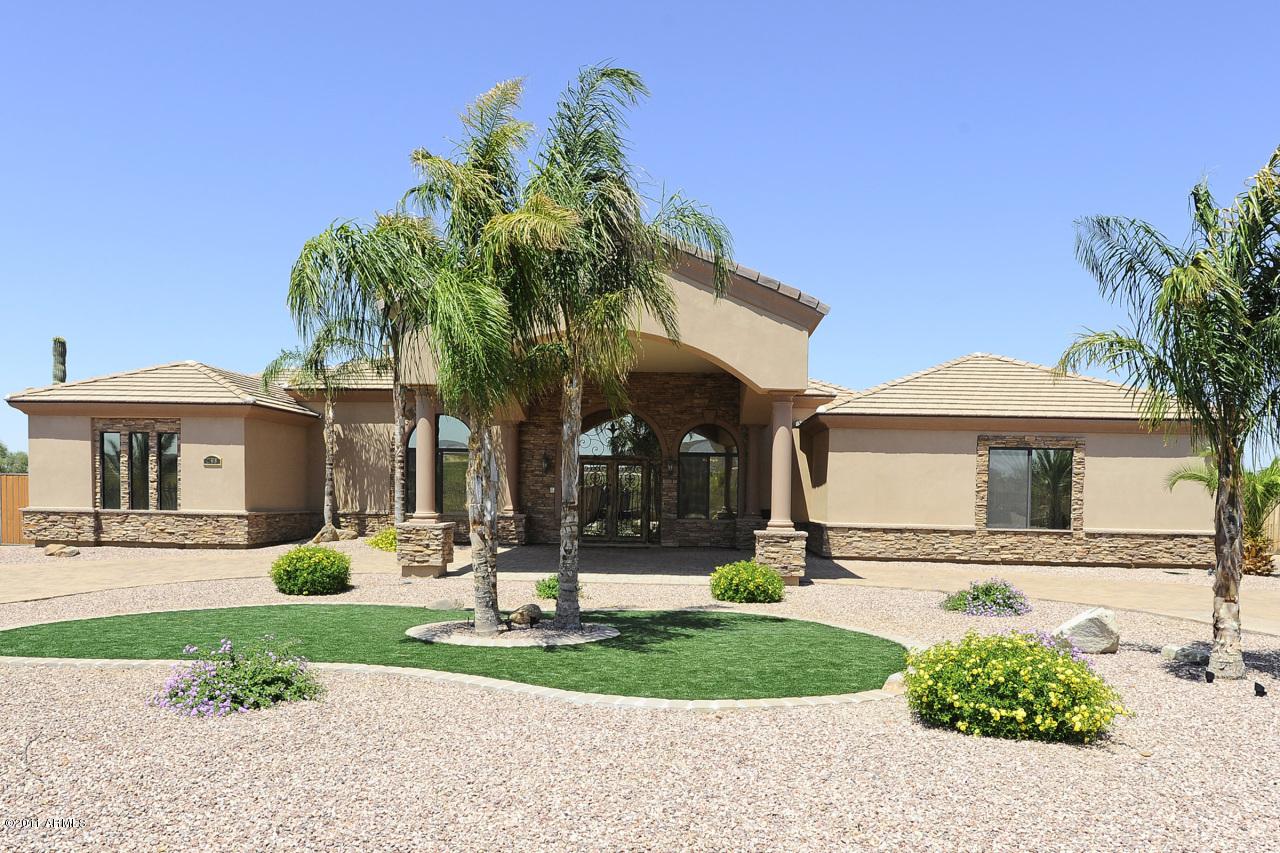 25818 N 8th Ave., Phoenix, AZ 85085