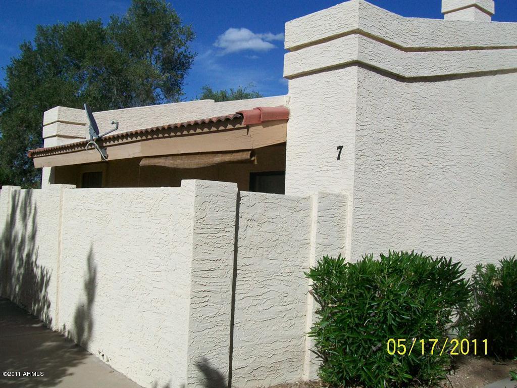 1976 N Lemon Tree Ln. #7, Chandler, AZ 85224