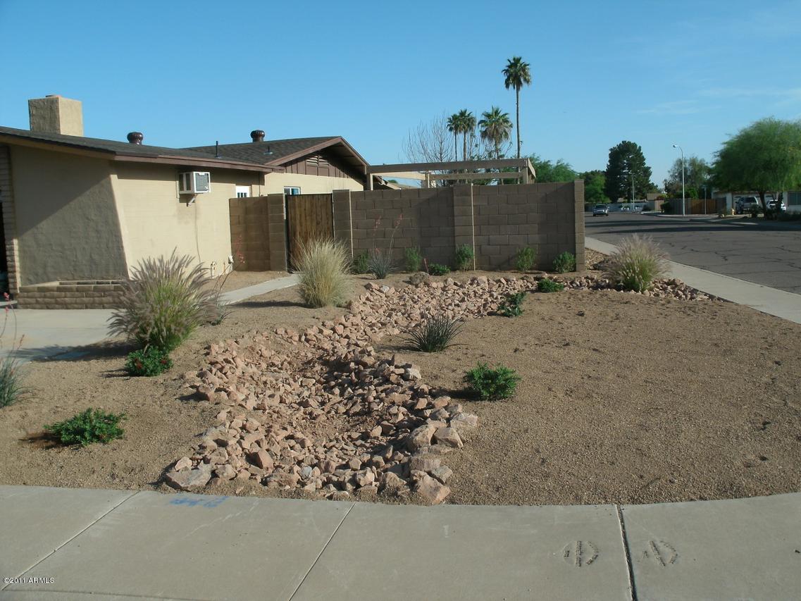 1872 E Magdalena Dr., Tempe, AZ 85283