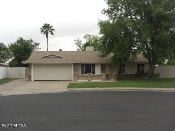 2820 S Las Palmas Cir., Mesa, AZ 85202