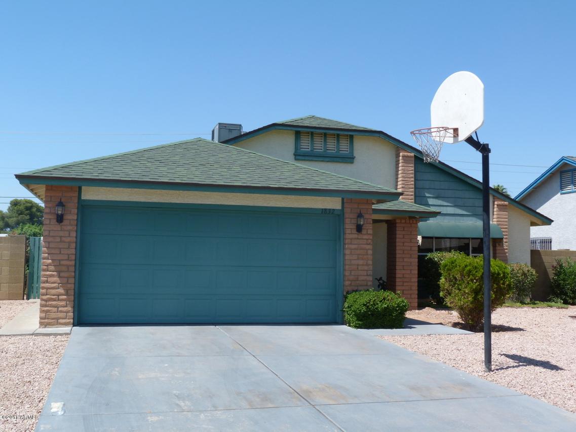 1832 E Alta Vista Rd., Phoenix, AZ 85042
