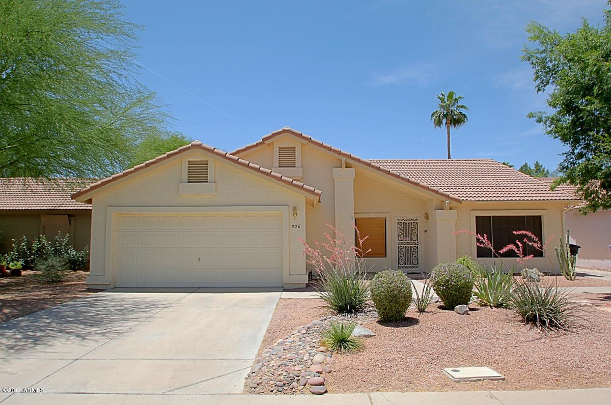 926 N Sailors Way, Gilbert, AZ 85234
