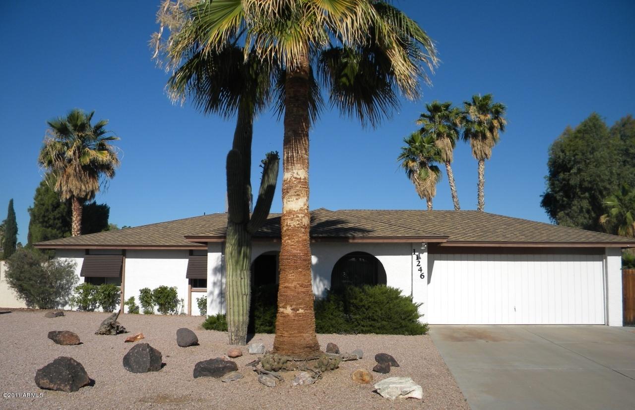 11246 N 37th St., Phoenix, AZ 85028