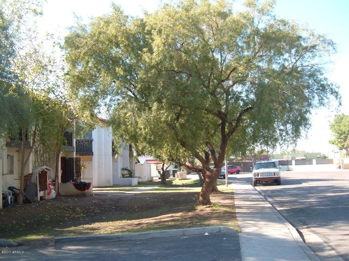 2439 E Waltann Ln., Phoenix, AZ 85032
