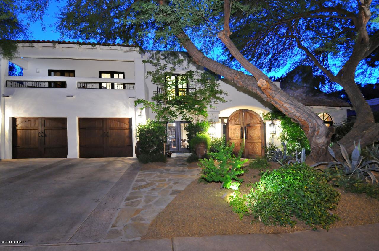 8265 E Del Cadena Dr., Scottsdale, AZ 85258