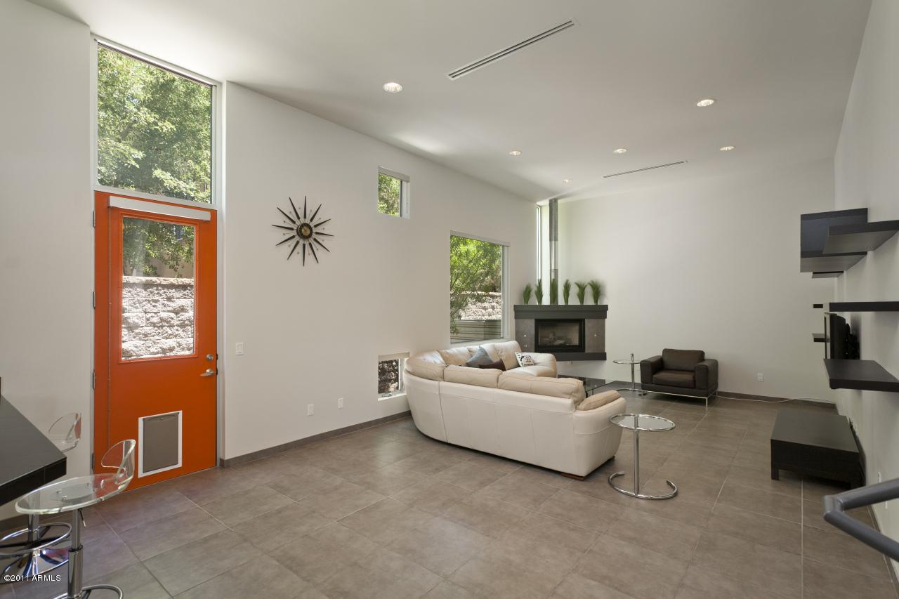 4326 N 25th St. #102, Phoenix, AZ 85016