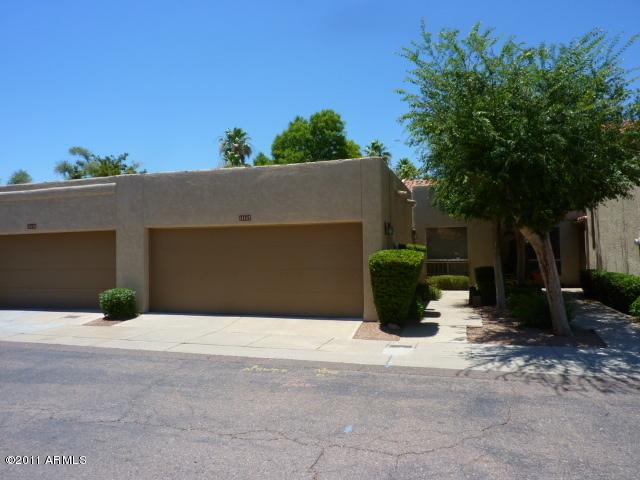 11612 N 40th Way, Phoenix, AZ 85028