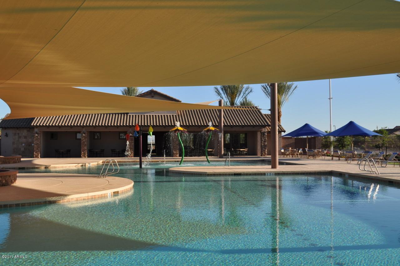 541 W Dragon Tree Ave., San Tan Valley, AZ 85140