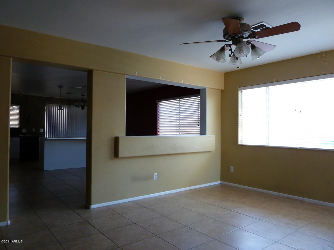 2858 W Muriel Dr., Phoenix, AZ 85053