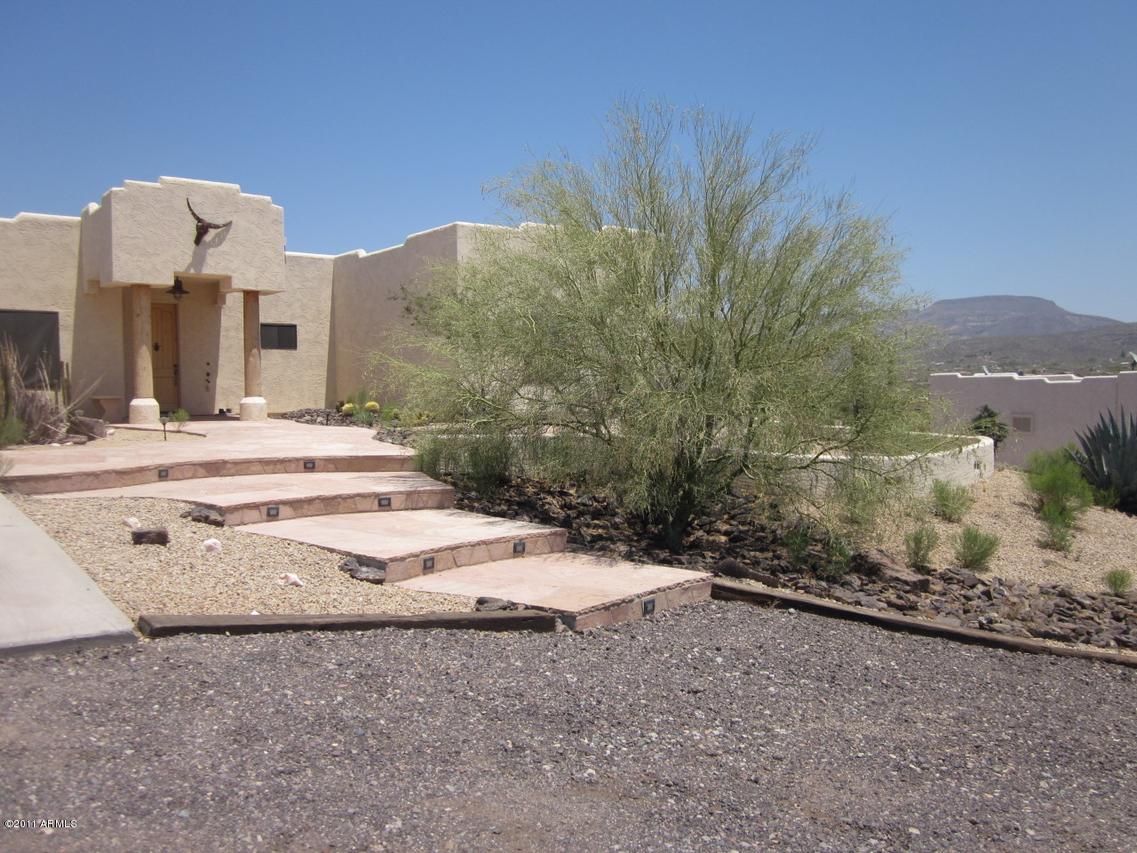 43306 N 12th St., New River, AZ 85087