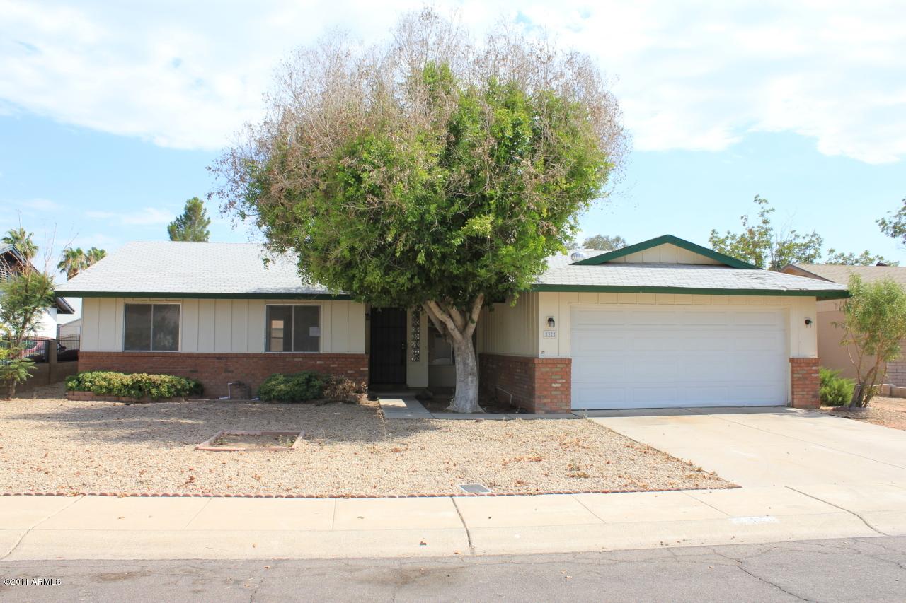 5325 W Freeway Ln., Glendale, AZ 85302