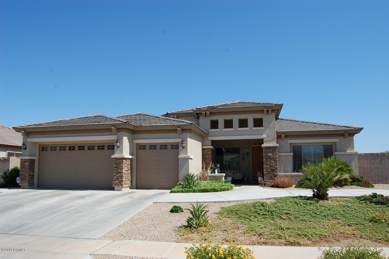 8406 W Belmont Ave., Glendale, AZ 85305