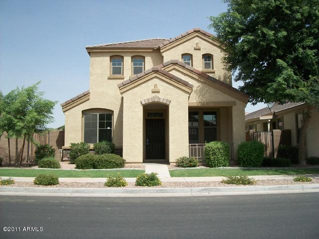 2870 S Peel Dr., Gilbert, AZ 85295