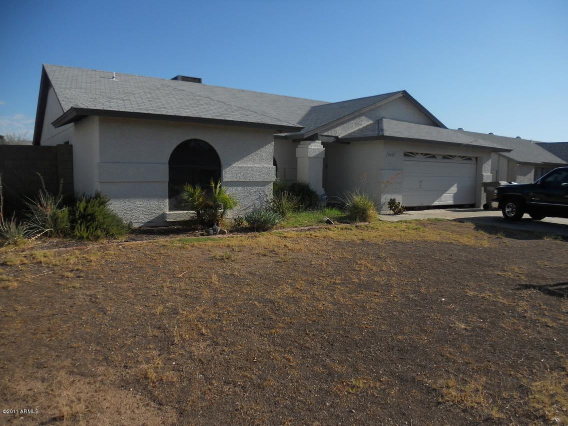 8827 W Ruth Ave., Peoria, AZ 85345