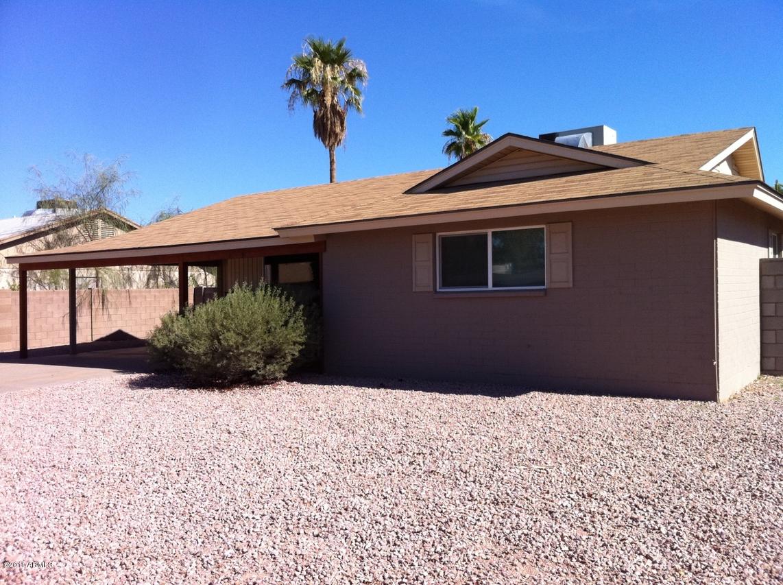 2124 E Greenway Dr., Tempe, AZ 85282