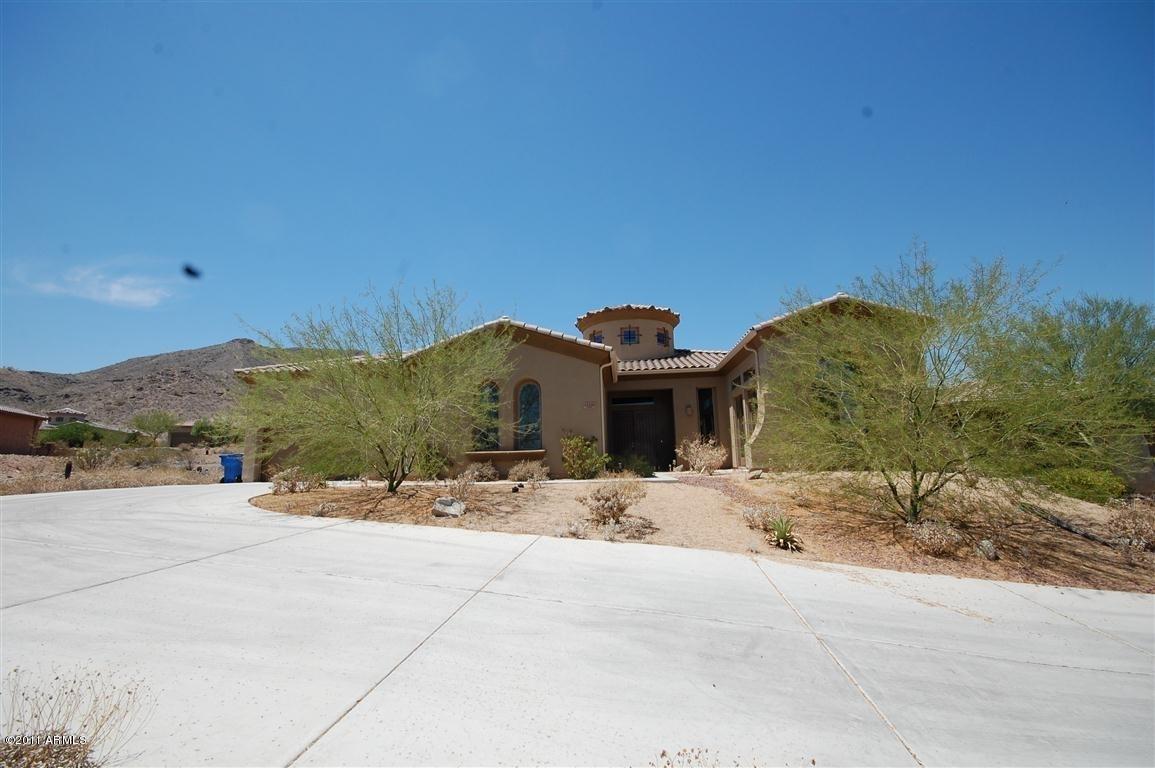 10320 S 17th Dr., Phoenix, AZ 85041