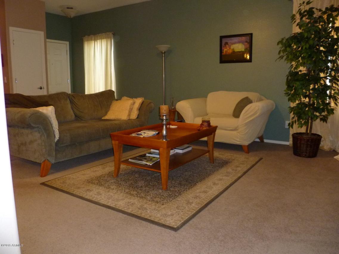 28281 N Zircon Dr., San Tan Valley, AZ 85143