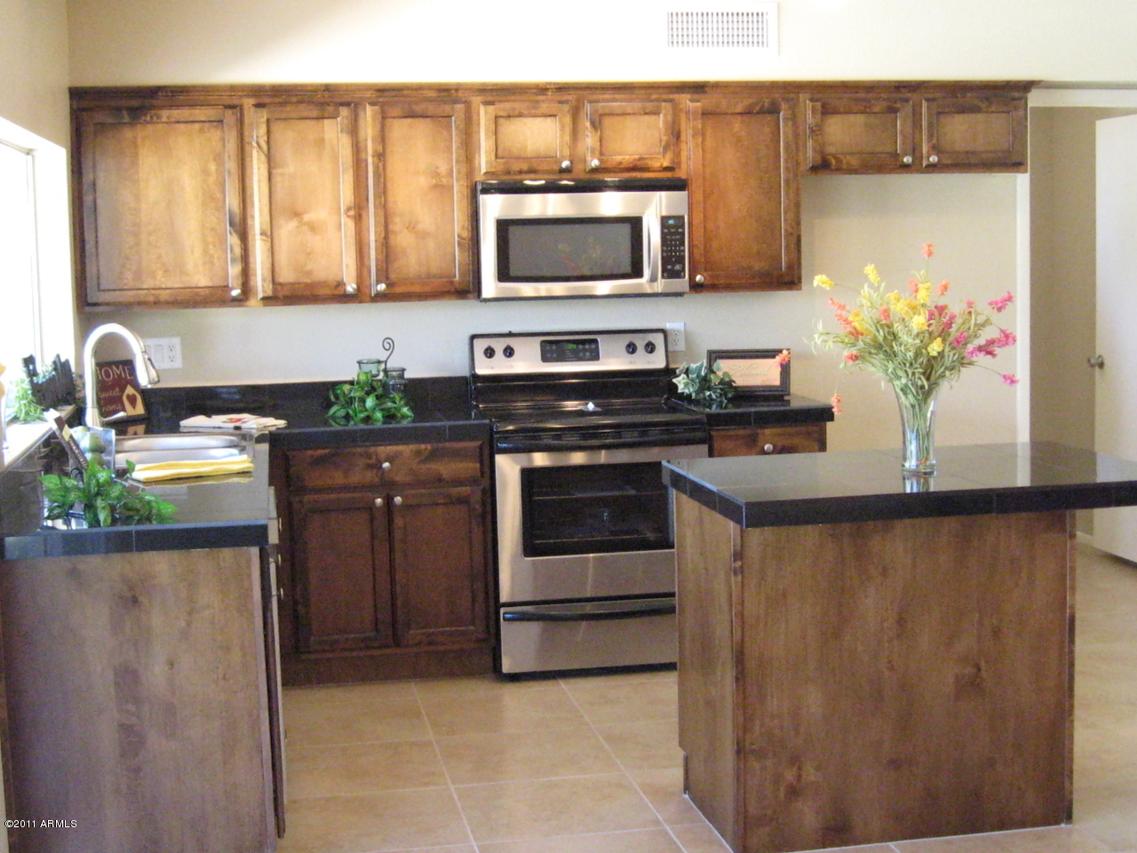 2928 W Wagoner Rd., Phoenix, AZ 85053