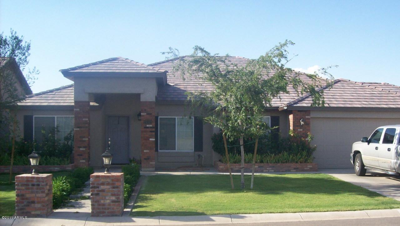 3732 E Meadow Mist Ln., San Tan Valley, AZ 85140