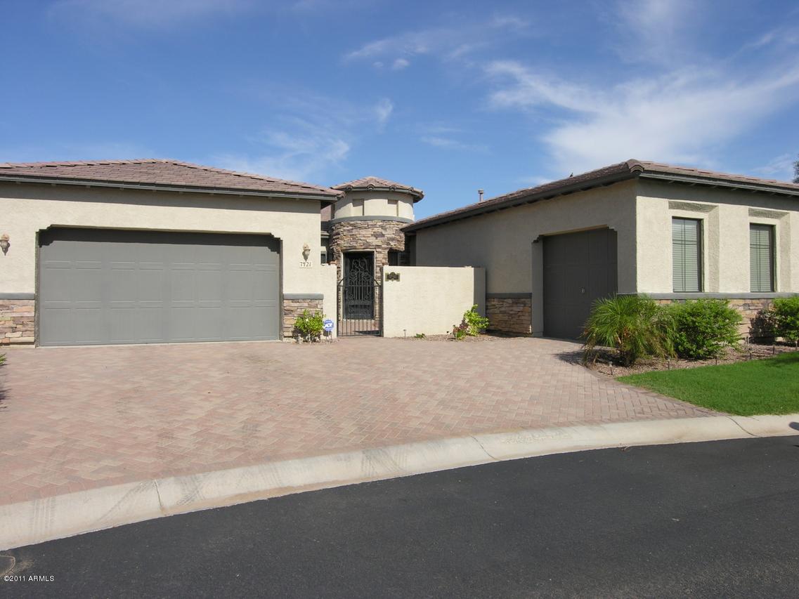 7921 S 32nd Way, Phoenix, AZ 85042