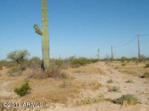 N Scalawag Ln. #14, Florence, AZ 85232