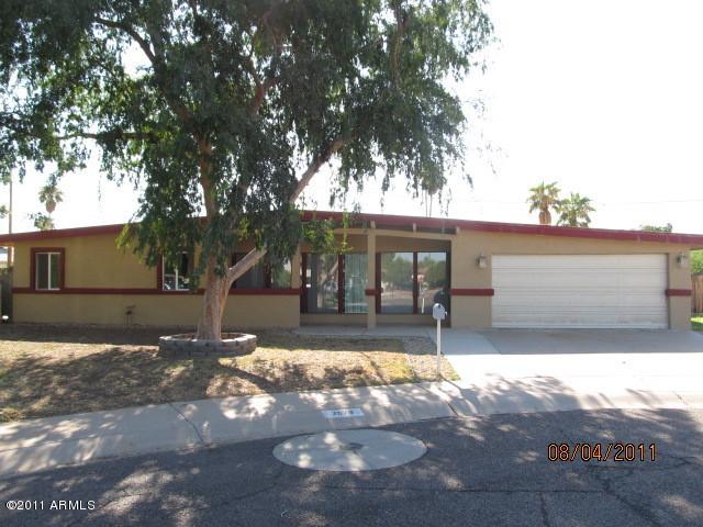 2028 W Schell Dr., Phoenix, AZ 85023