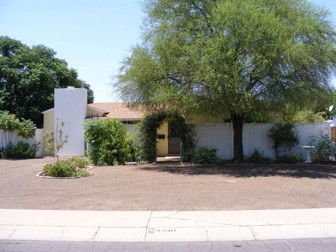 4240 N 15th Ave., Phoenix, AZ 85015