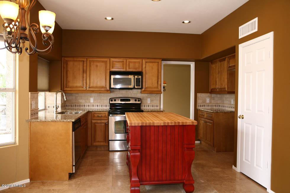 421 W Pecan Pl., Tempe, AZ 85284