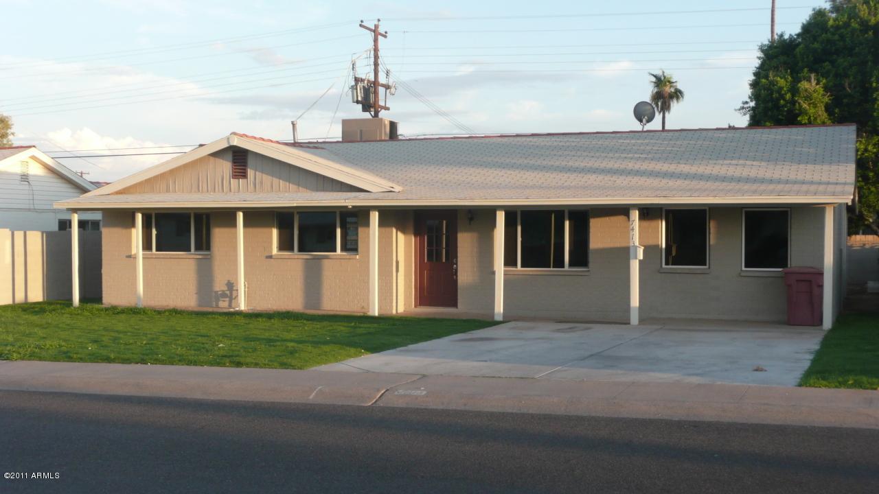 7413 E Roosevelt St., Scottsdale, AZ 85257