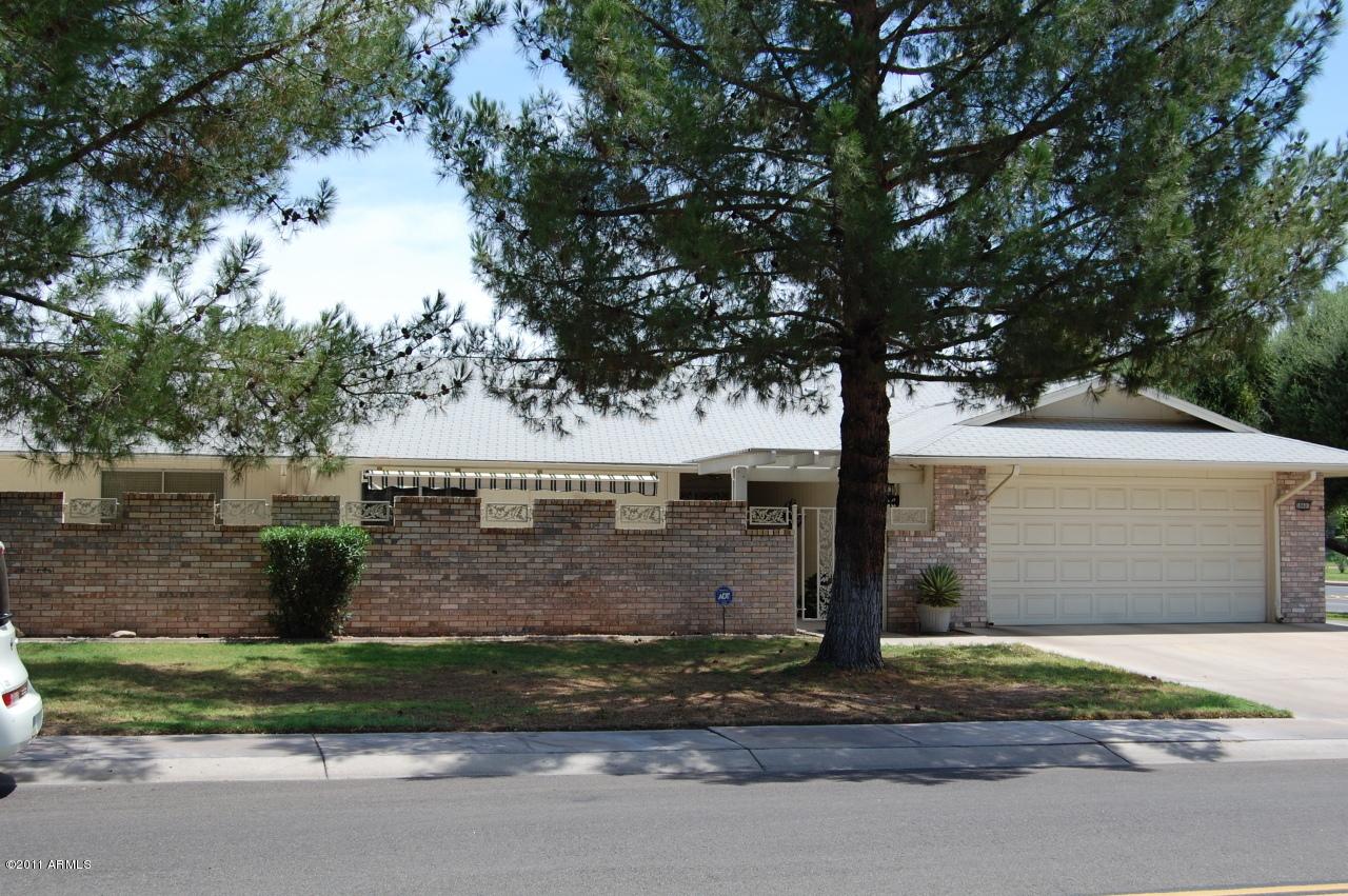 18601 N Conestoga Dr., Sun City, AZ 85373