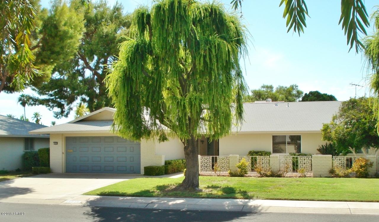18026 N 99th Dr., Sun City, AZ 85373