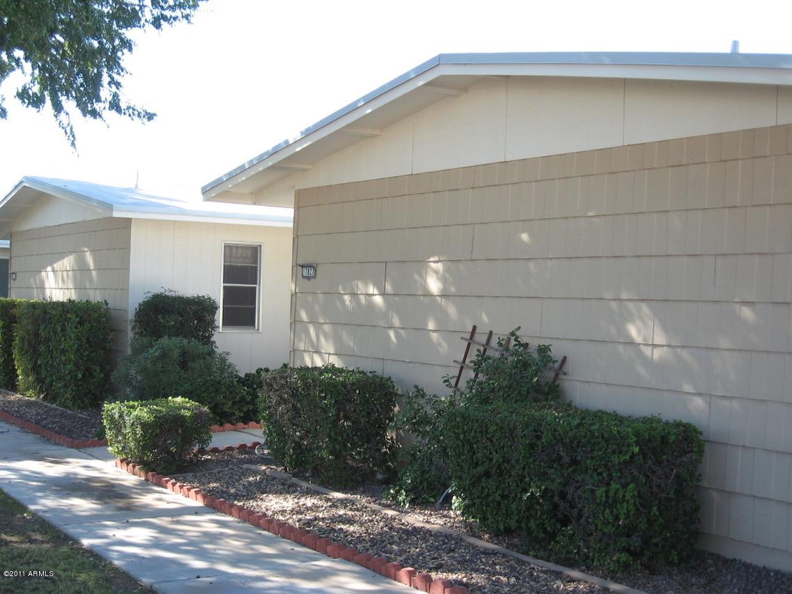 17827 N 99th Dr., Sun City, AZ 85373