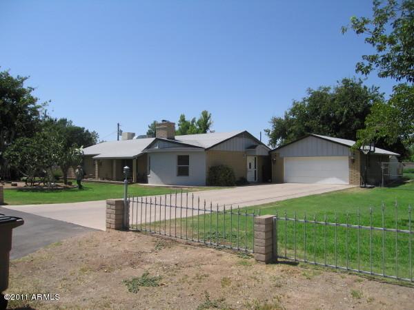 14646 N 72nd Dr., Peoria, AZ 85381