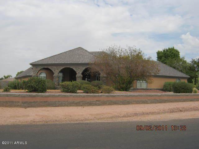 7046 W Corrine Dr., Peoria, AZ 85381