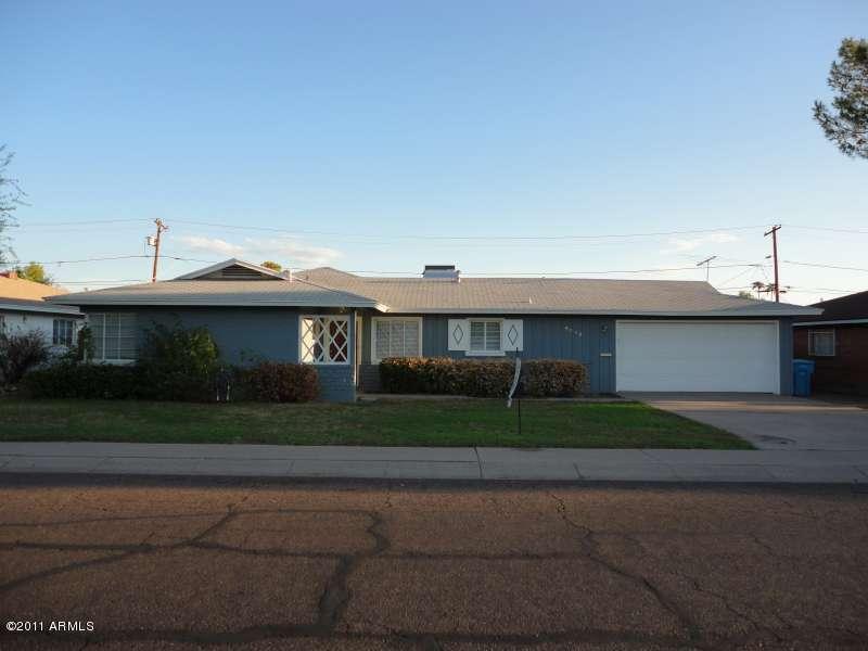 2015 W Hazelwood St., Phoenix, AZ 85015