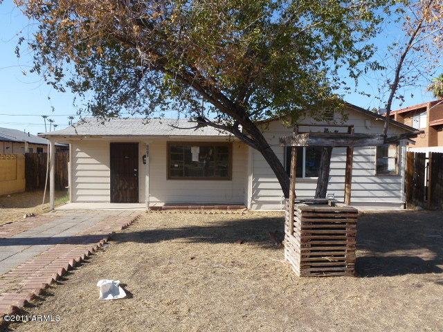 2228 W Glenrosa Ave., Phoenix, AZ 85015