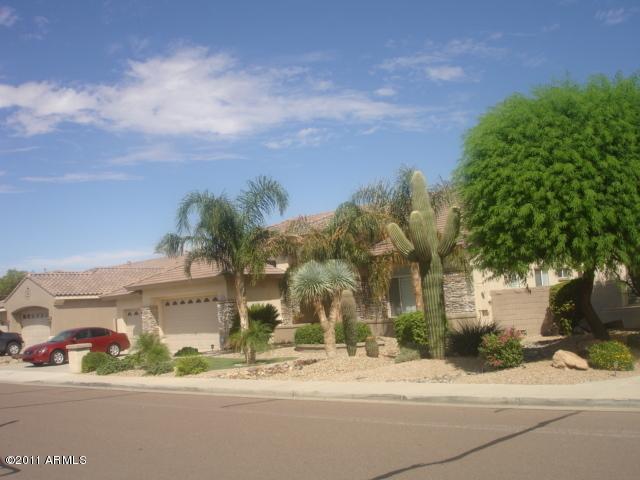 8068 W Via Del Sol Dr., Peoria, AZ 85383