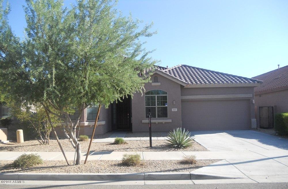 2413 W Red Range Way, Phoenix, AZ 85085