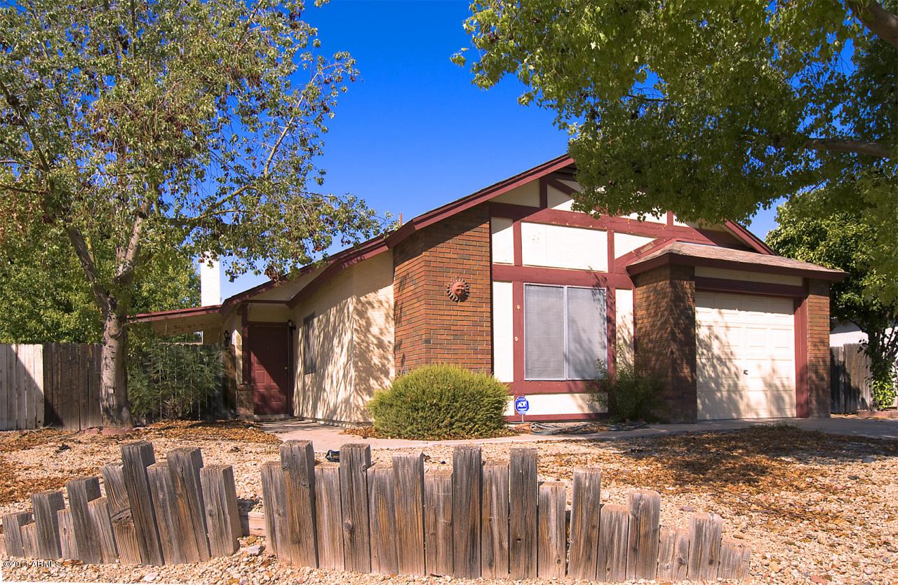 1590 W Curry Dr., Chandler, AZ 85224