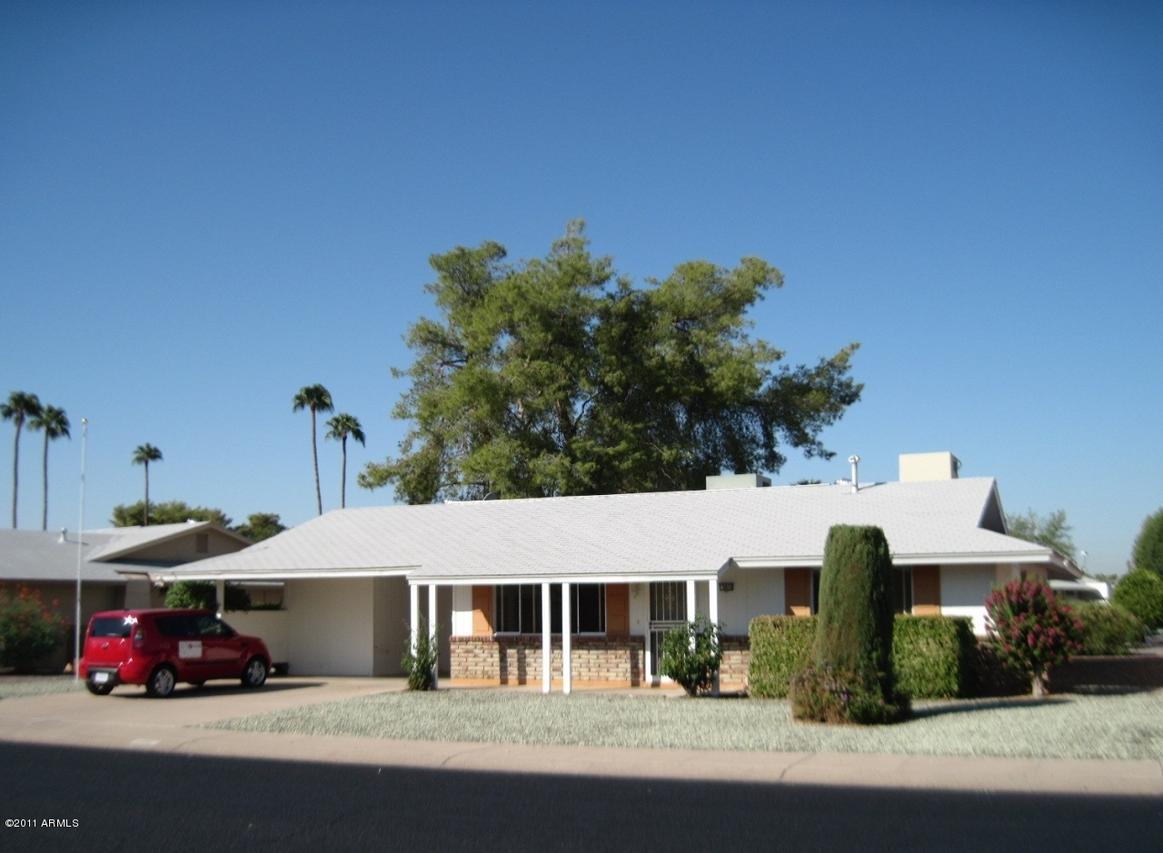 9816 N 110th Ave., Sun City, AZ 85351