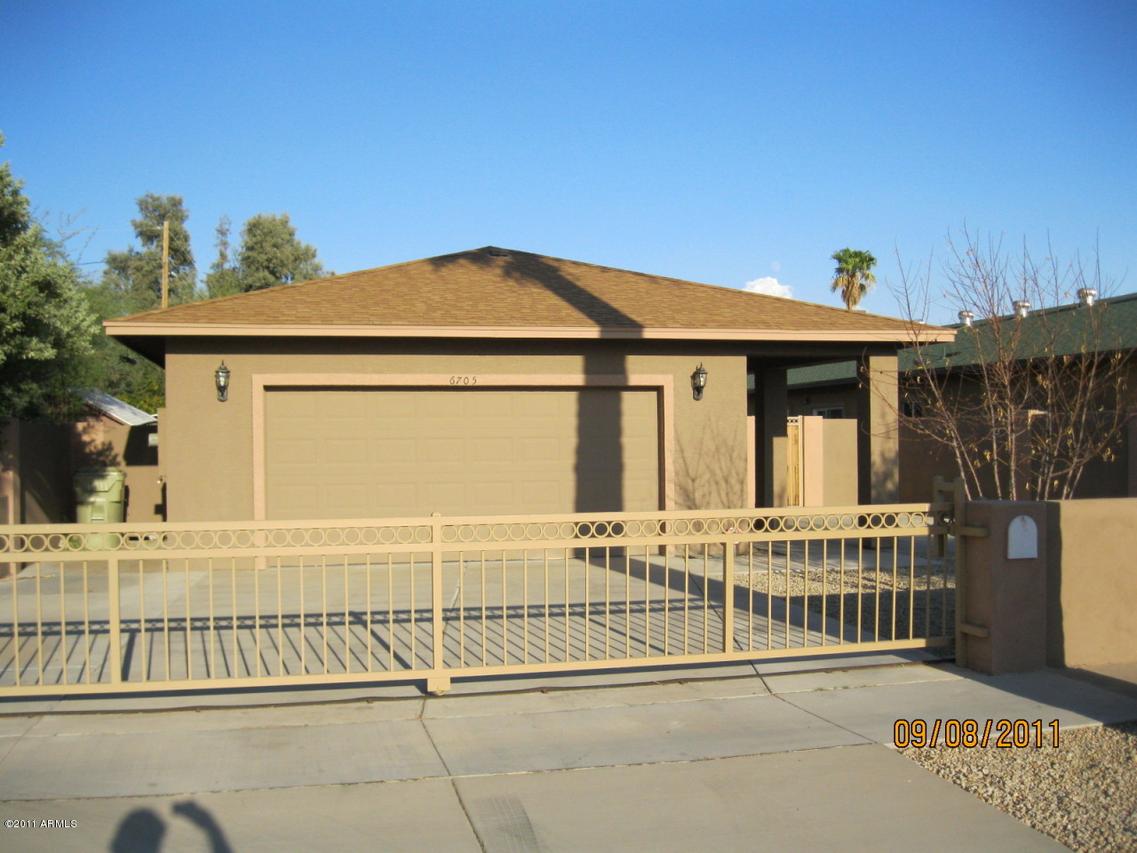 6705 N 55th Dr., Glendale, AZ 85301