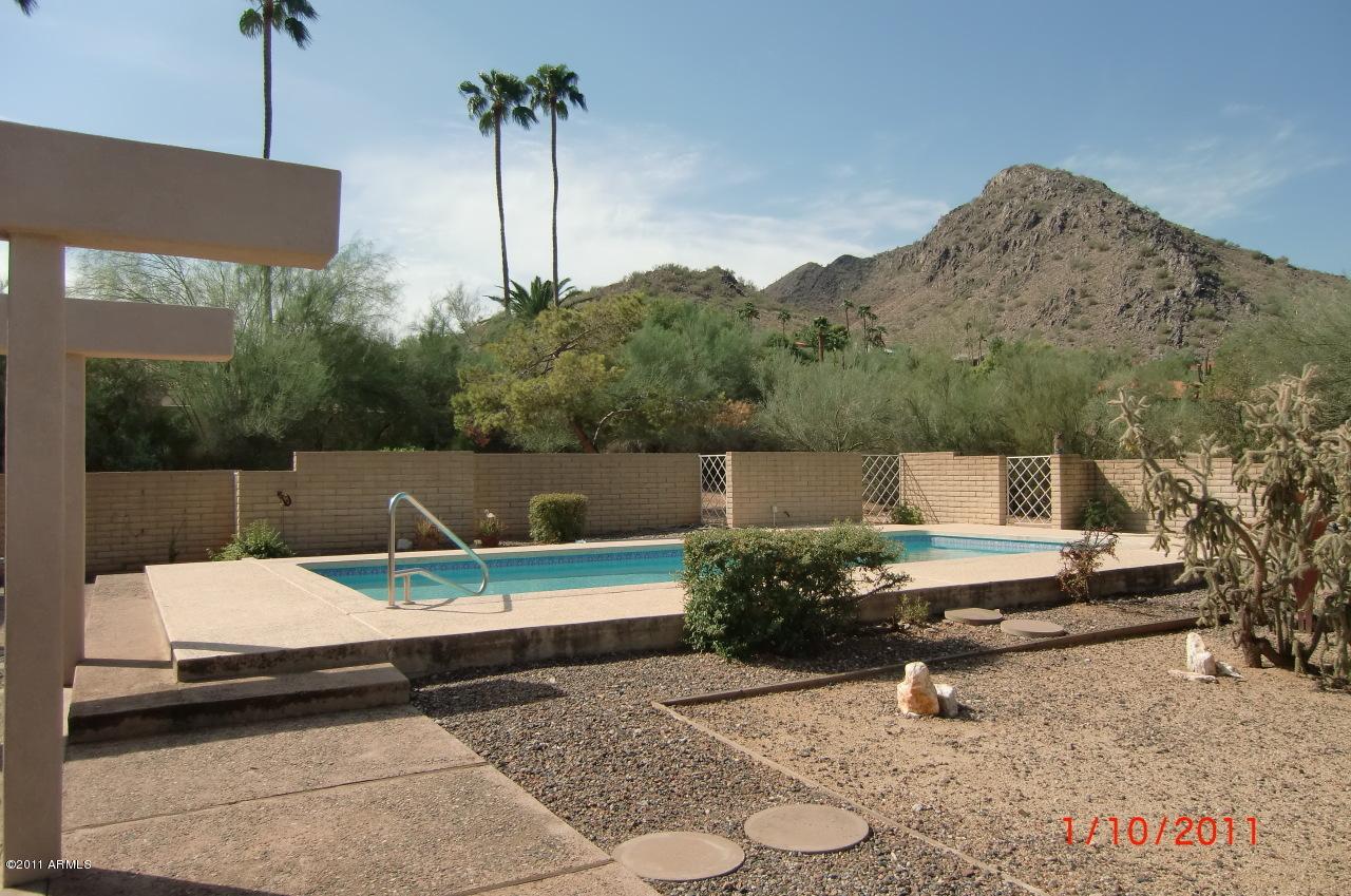 8618 N Cardinal Dr., Phoenix, AZ 85028