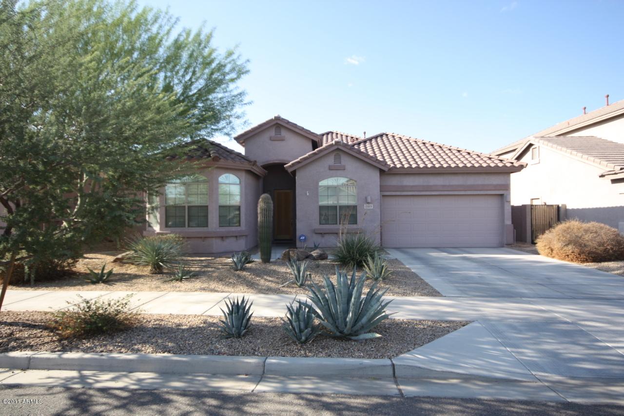 2323 W Apache Rain Rd., Phoenix, AZ 85085