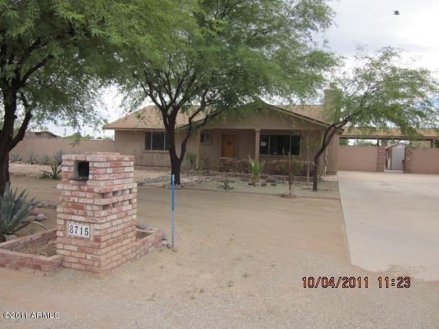 8715 W Daley Ln., Peoria, AZ 85383