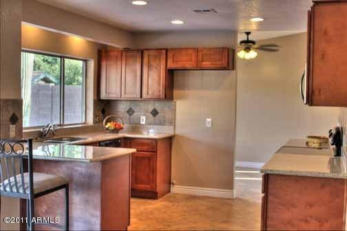 805 W Posada Ave., Mesa, AZ 85210