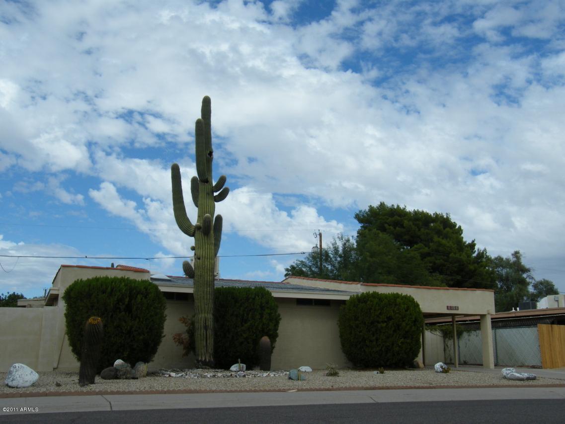 3710 E Sunnyside Dr., Phoenix, AZ 85028